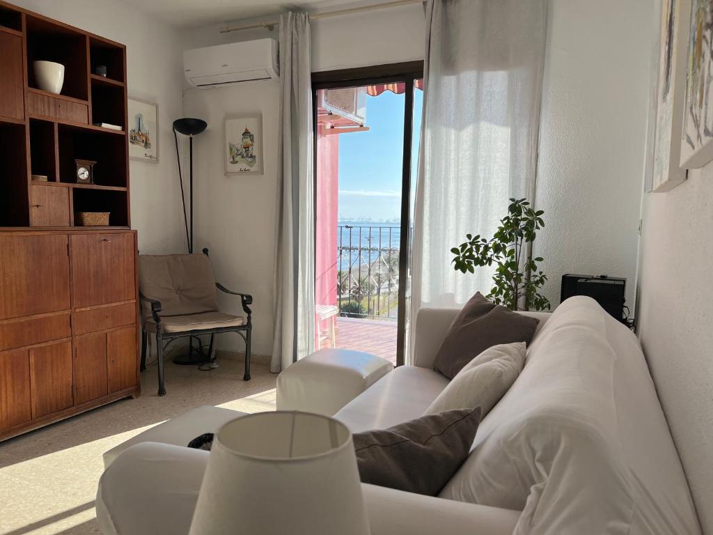 Ático dúplex, terraza y vistas al mar, Port Saplaya – Updated ...