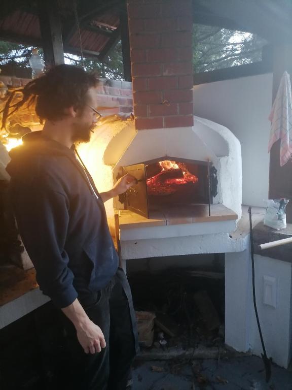 Gril pre hostí v apartmáne