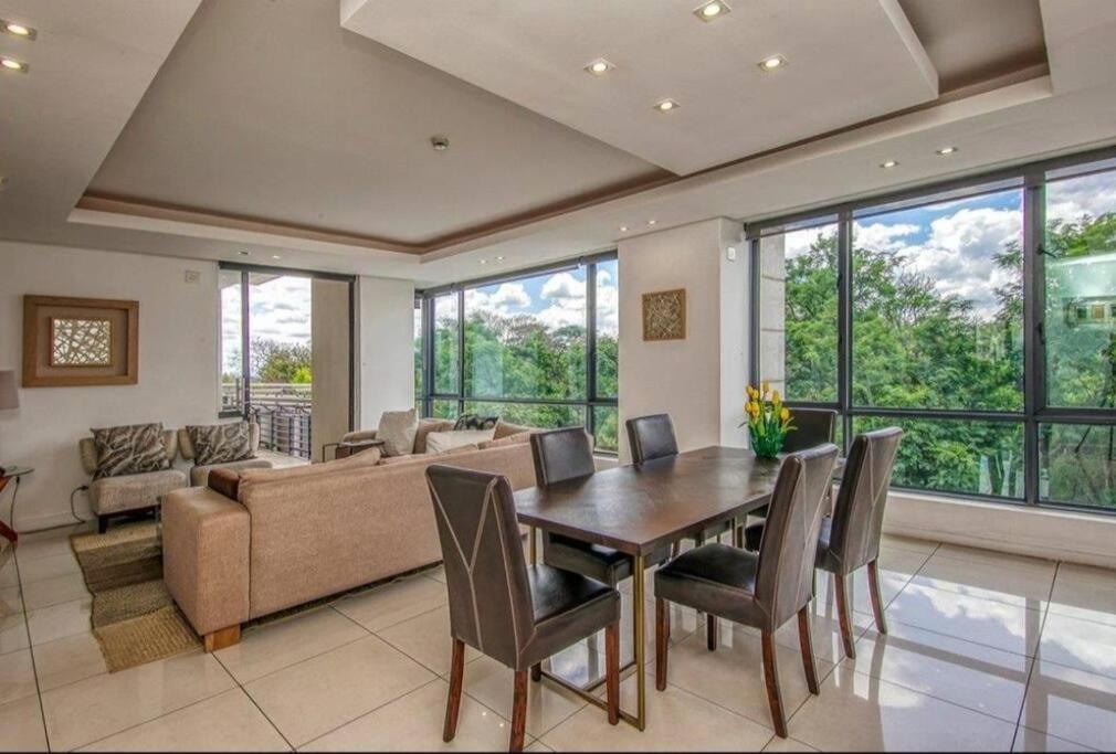 The Regent Luxury apartment, Johannesburg, South Africa