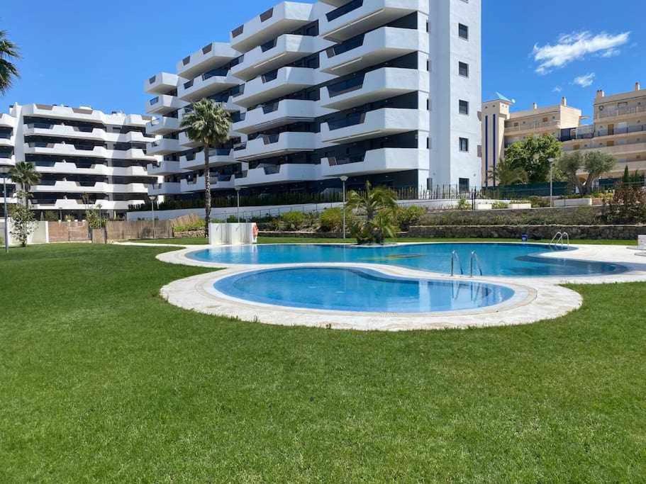 Moderno apartamento a 500 m de la playa, Arenales del Sol ...