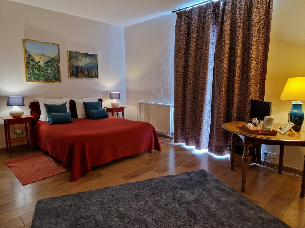 Ferme d'Orsonville - Quadruple Room With Shower