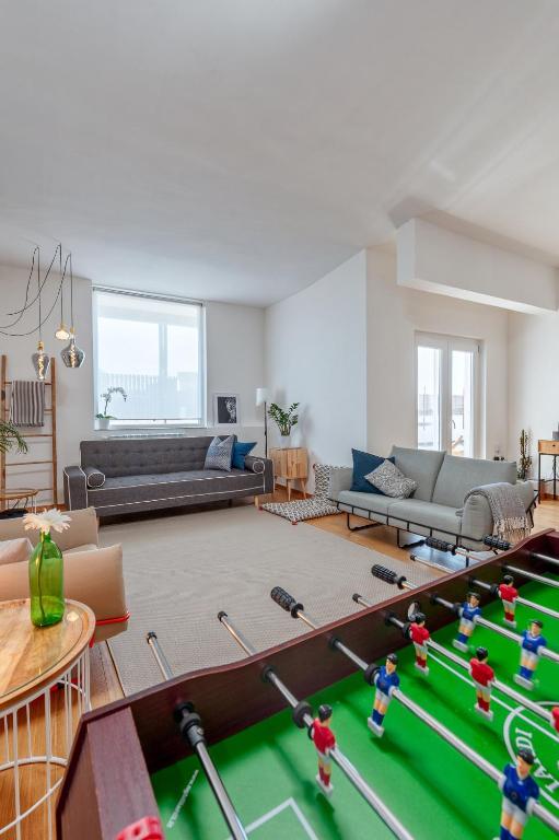Stół bilardowy w obiekcie Luxus P4T Family 3 bedroom with Pool, tennis court and sauna