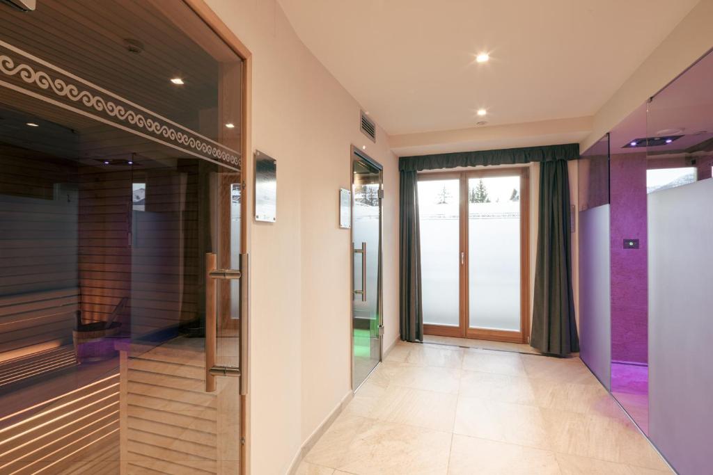Zdjęcie z galerii obiektu Albergo Belvedere w mieście Vigo di Fassa