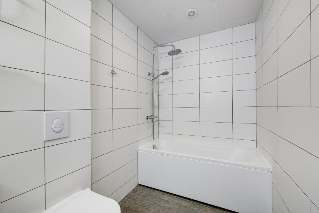 Koupelna v ubytování ESTONIA Medical Spa & Hotel