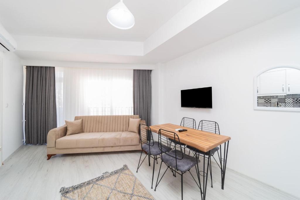 Posezení v ubytování Modern and Comfortable Apartment in Muratpasa