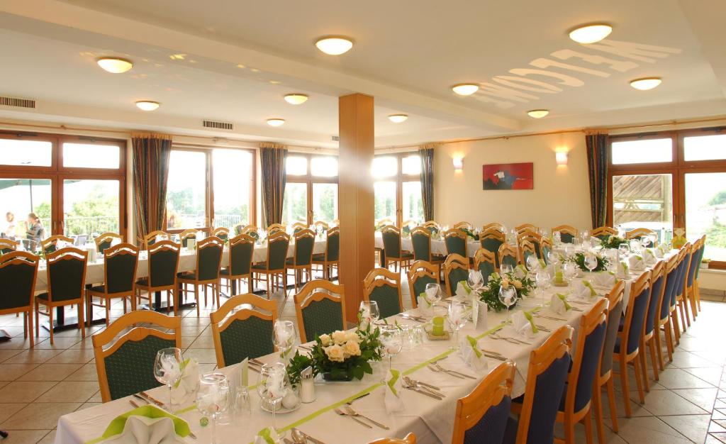 Restaurace v ubytování Gasthof Nindler