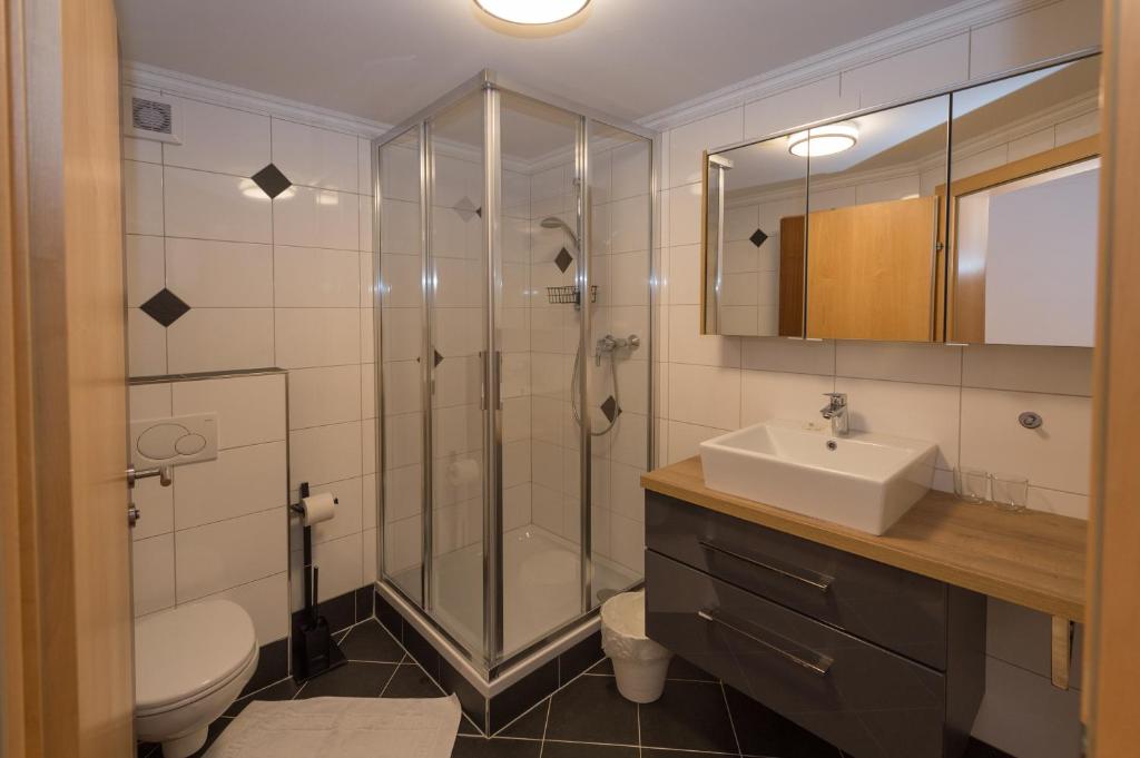 Koupelna v ubytování Gästehaus Ingeborg