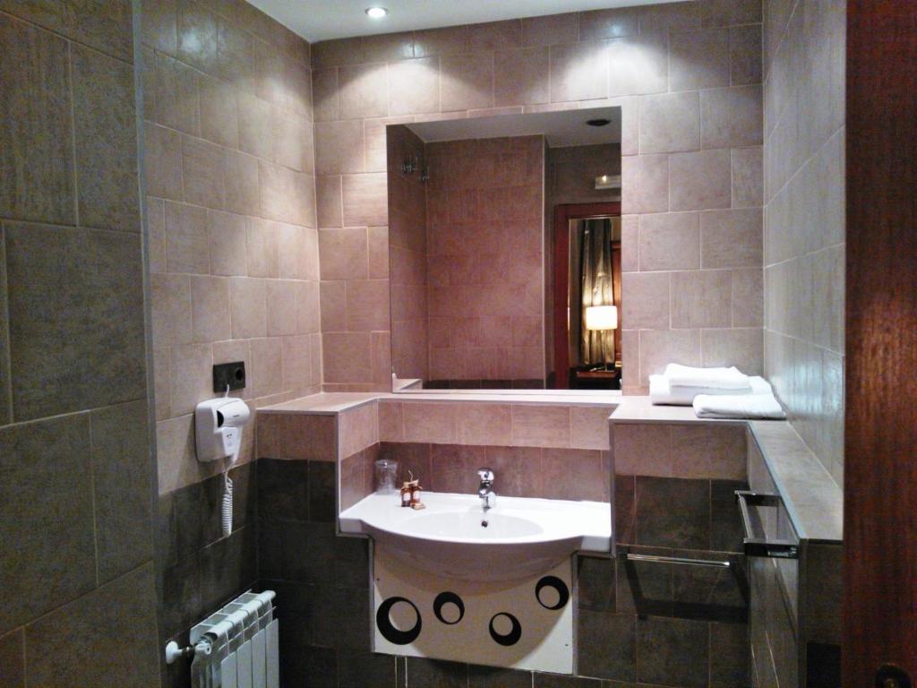 Hotel Las Leyendas - 3