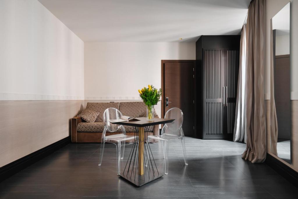 Unica Suites Rome - Resim 29