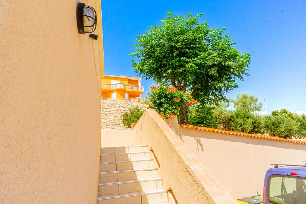 Fotografie z fotogalerie ubytování Marva stylish Mediterranean accomodation with beautiful view v destinaci Zubovići