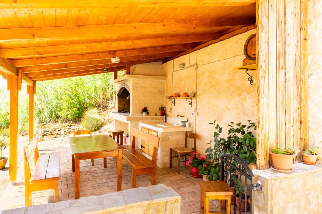 Fotografie z fotogalerie ubytování Marva stylish Mediterranean accomodation with beautiful view v destinaci Zubovići