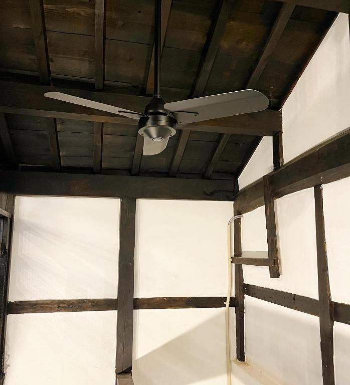 Fotografie z fotogalerie ubytování ENSO Residence 古民家一棟貸切宿 東近江市五個荘 ペット可 定員6名 v destinaci Higashiomi