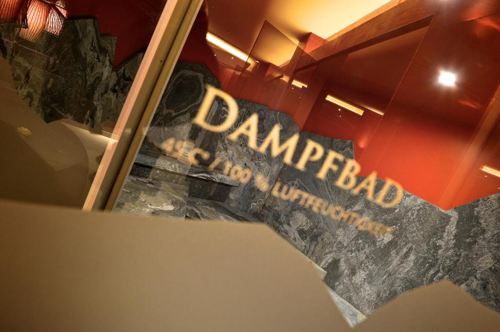 Matterhorn Lodge Boutique Hotel & Apartments - Resim 28