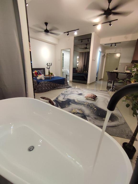Bali Residences Homestay Melaka Town - Estudio Con Baño De Spa