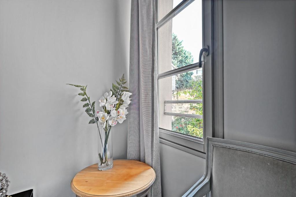 Fotografia z galérie ubytovania Au cœur des Papes, dans bâtisse de charme studios & appartements en cœur de ville v Avignone