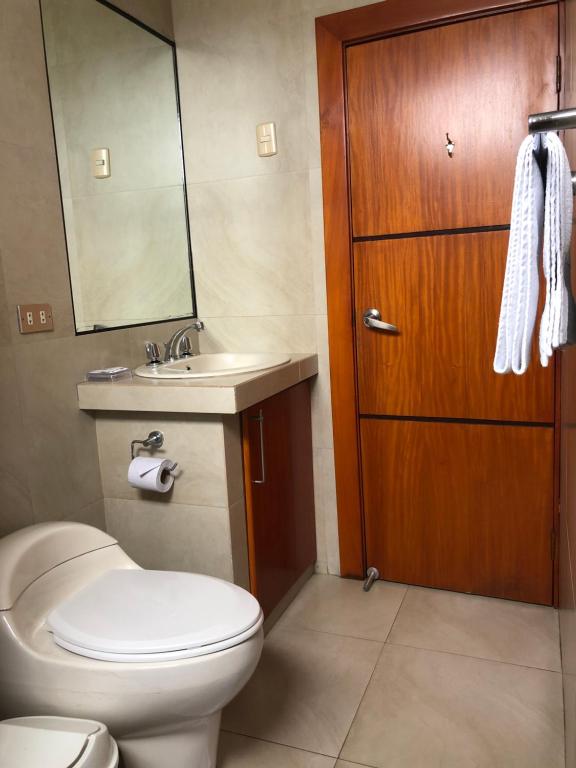 Hoteles en Guayaquil - Suites Guayaquil Cerca del Aeropuerto