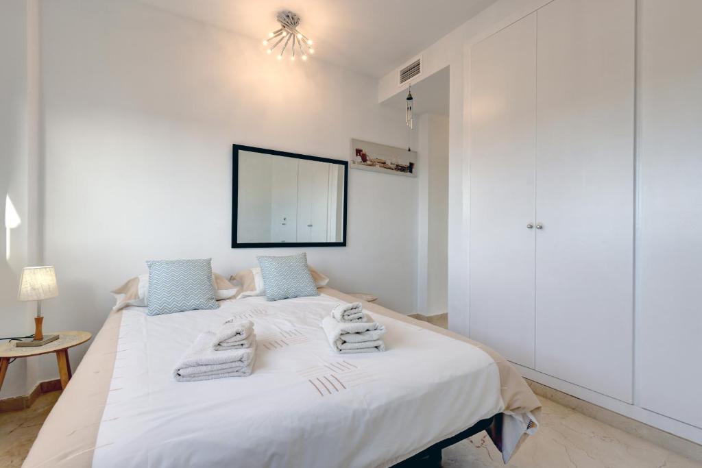 Kép Beautiful penthouse with sea views szállásáról Bahía de Casaresben a galériában
