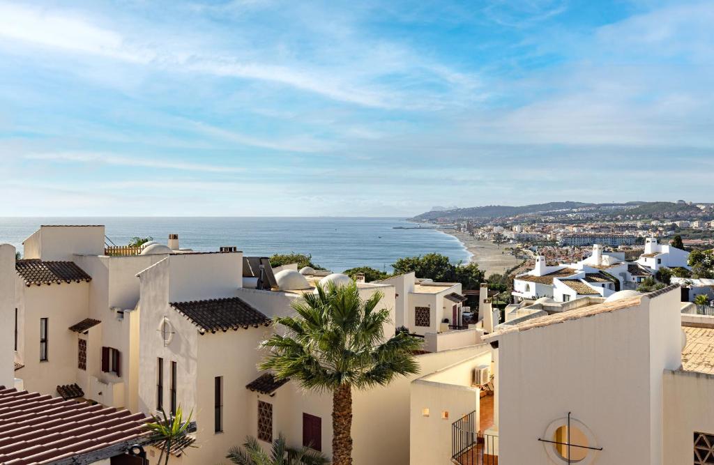 Kép Beautiful penthouse with sea views szállásáról Bahía de Casaresben a galériában