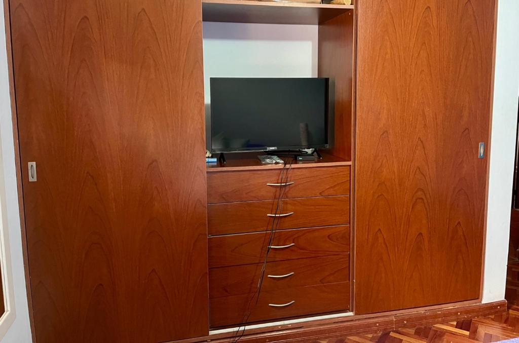 TV a/nebo společenská místnost v ubytování Tu lugar La Viña