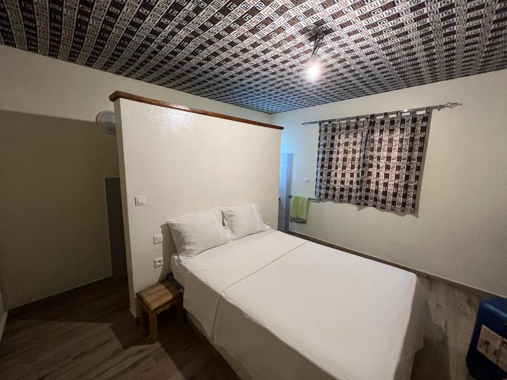 LE 17 to DJIFFER - Habitación Doble Con Baño Privado