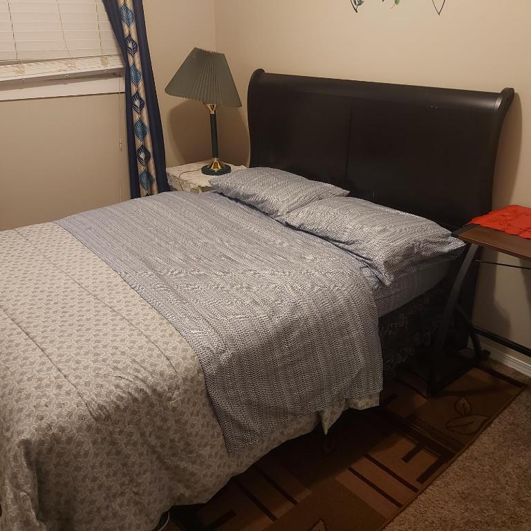 Rosy Double Bedroom
