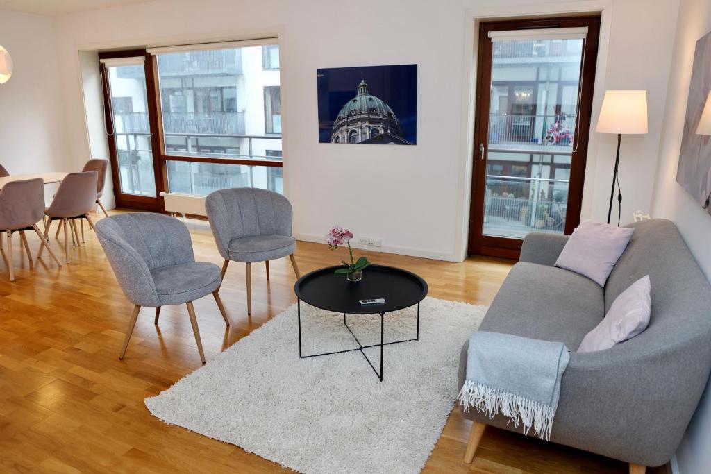 Scandi-Hygge 2 bedroom apartment in charming Christianshavn - Apartamento De Dos Dormitorios