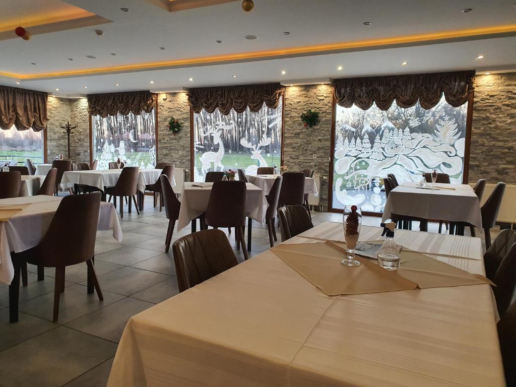 Restaurace v ubytování Bački dvor