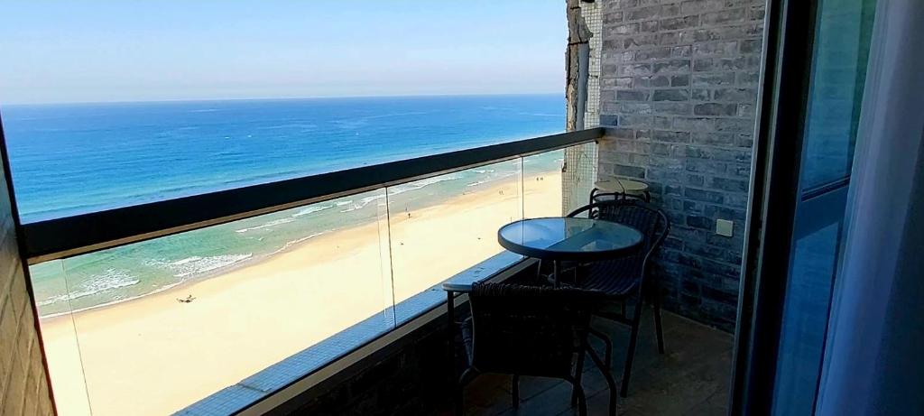 מלון דירות תל אביב בת ים מול חוף הים 1207, בת ים – מחירים מעודכנים לשנת 2023