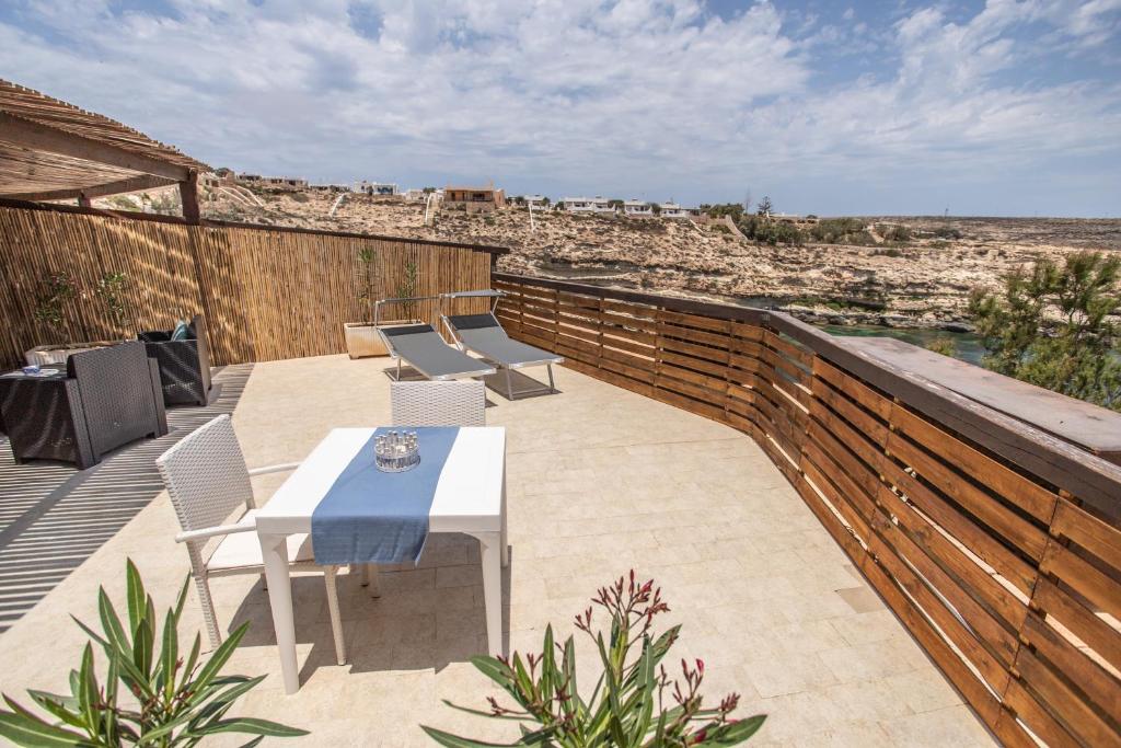 Balkon lub taras w obiekcie Relais Isole del Sud