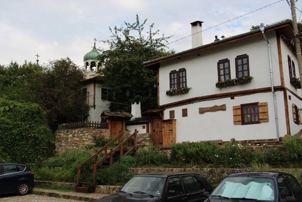 Galeriebild der Unterkunft Guest House The Old Lovech in Lowetsch