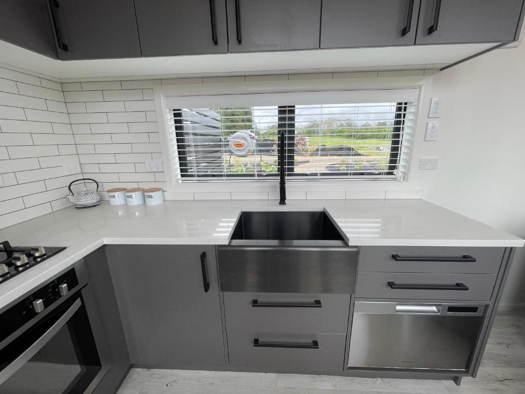 Pukeko Lane - Resim 18