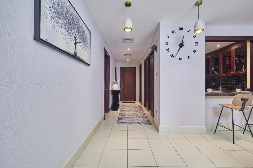 Fotografie z fotogalerie ubytování Golden homes Burj khalifa view Yansoon 1BR heart & Soul old town Beside Dubai mall Burjh Khalifa v Dubaji