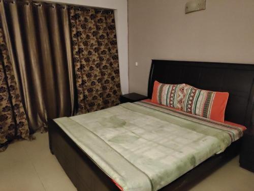 Lasani View Guest House - Housity