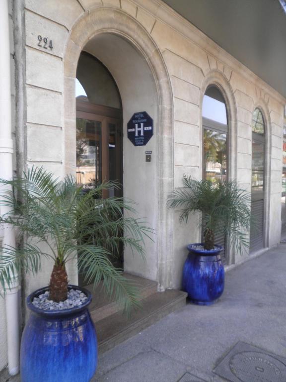 Fotografie z fotogalerie ubytování Au Nouvel Hôtel v destinaci Toulon