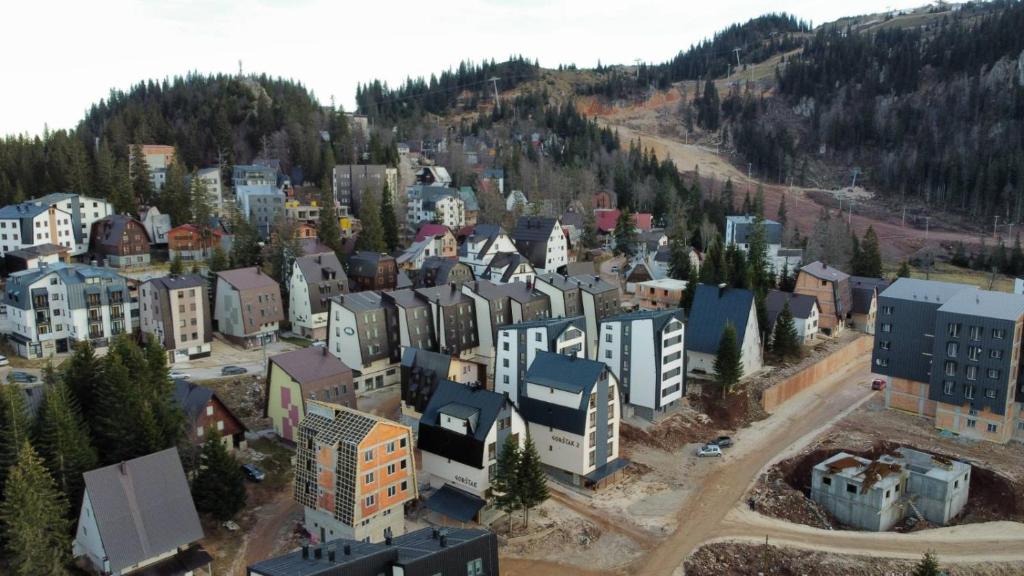 an aerial view of a city with buildings at Apartmani Aspen in Jahorina