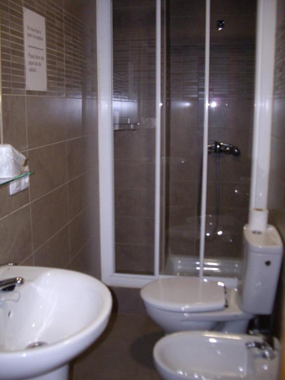 Hostal Abastos, Valencia – Updated 2023 Prices