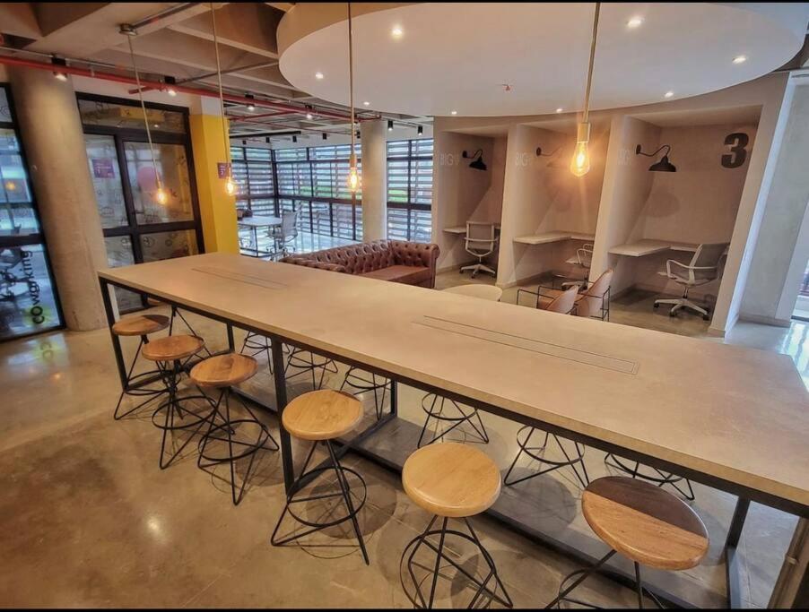 Hermoso e iluminado Apartamento - Housity