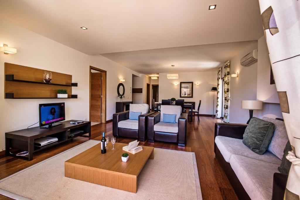 Baia da Luz Resort - 14