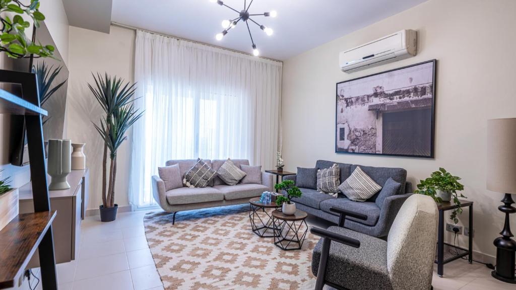 Ruang duduk di Mabaat-Superior 2BR-Emaar - 514