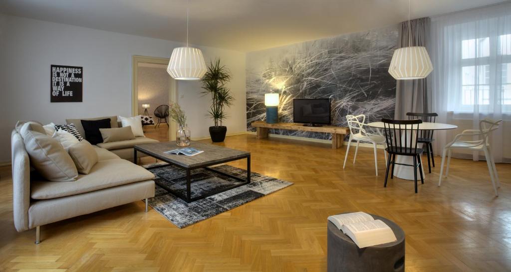 U Kapra Apartments - Standard One-Bedroom Apartment