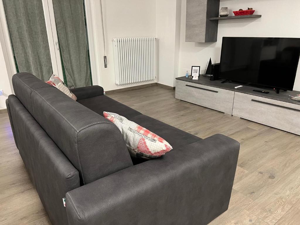 TV a/nebo společenská místnost v ubytování IL BARCAIOLO