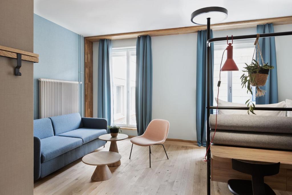 Stay KooooK Bern City - Online Check In - Luxury Triple Room