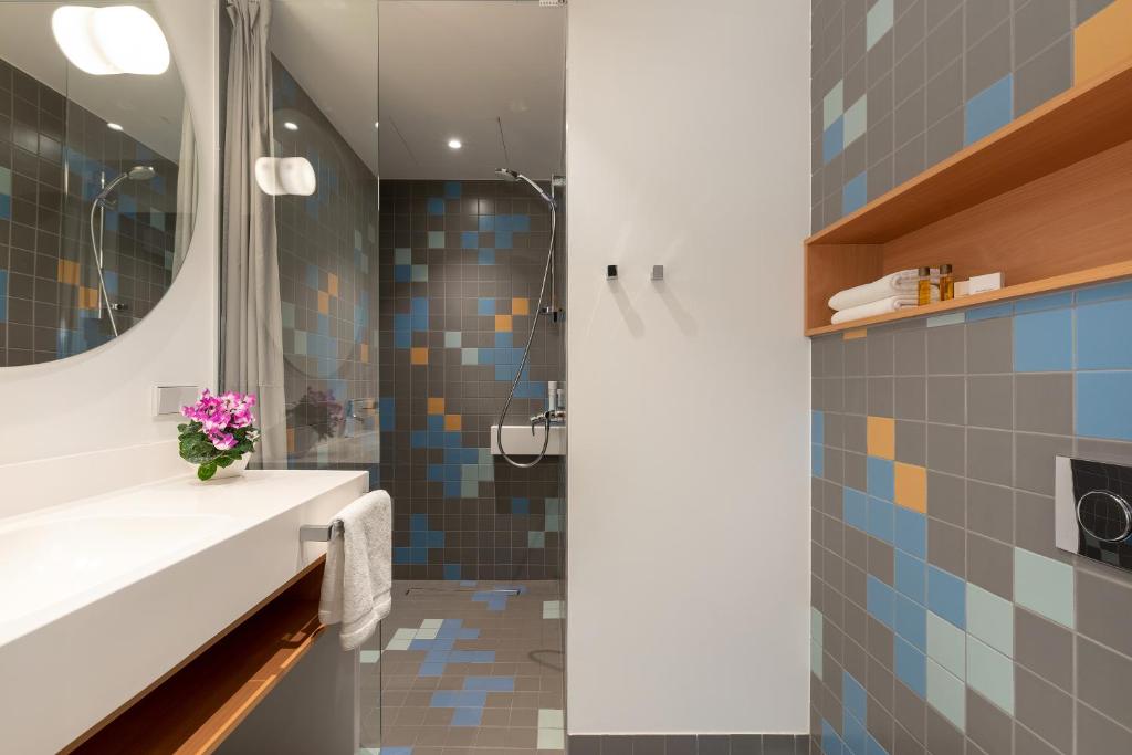 Koupelna v ubytování Hotel Sophia by Tartuhotels