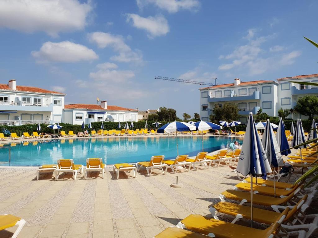 Πισίνα στο ή κοντά στο Ariana Apartment
