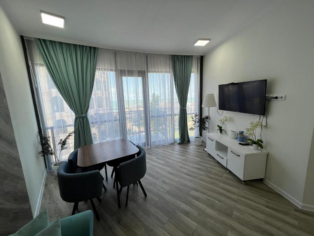 Holiday Lux Tower - Appartamento Deluxe