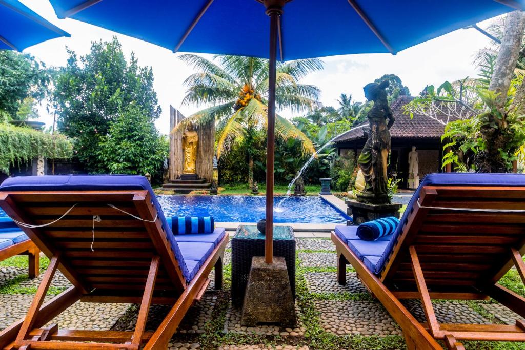 Bazén v ubytování Asli Bali Villas by AGATA nebo v jeho okolí
