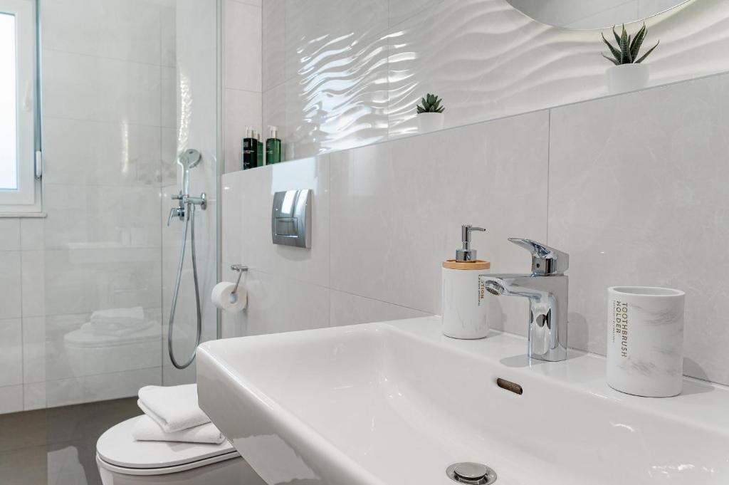 Seven Seas Residence - 15