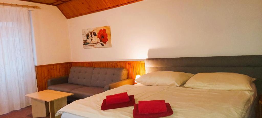 Postel nebo postele na pokoji v ubytování Apartment Ulrich