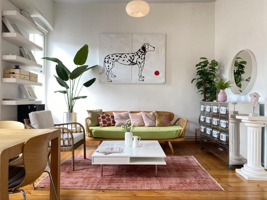 Distinguished Flat near Istiklal