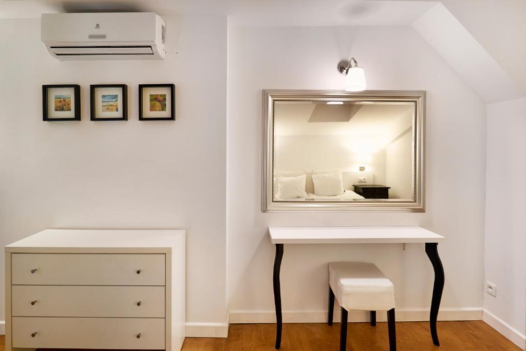 Golebia 8 Residence - Resim 14